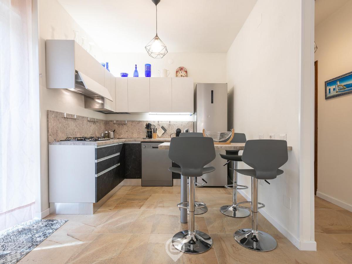 Diamond Apartment